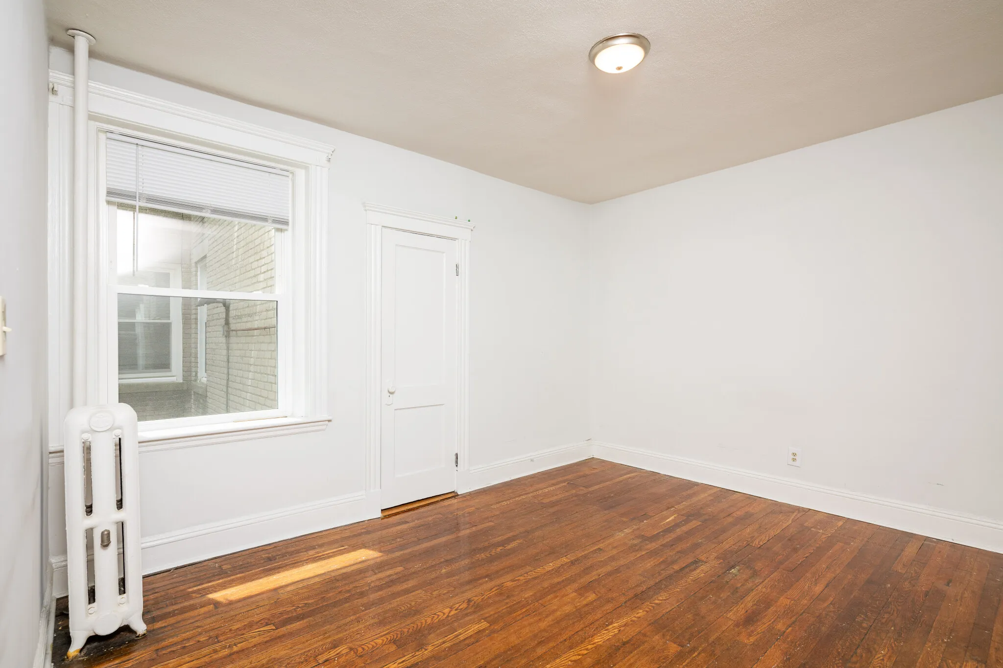 49 Worthington St, Mission Hill