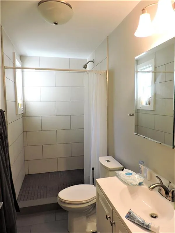 20 John F Kennedy St, Riverside