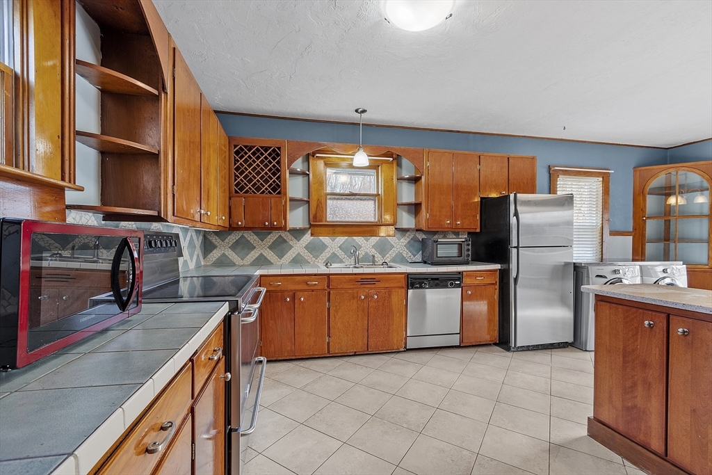 198 Main St, Rockport