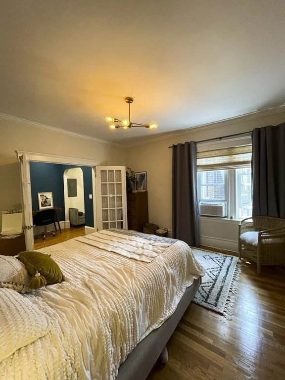 88 Naples, North Brookline