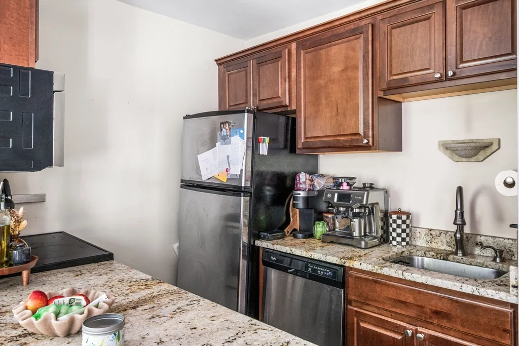 227 West 3rd St, South Boston