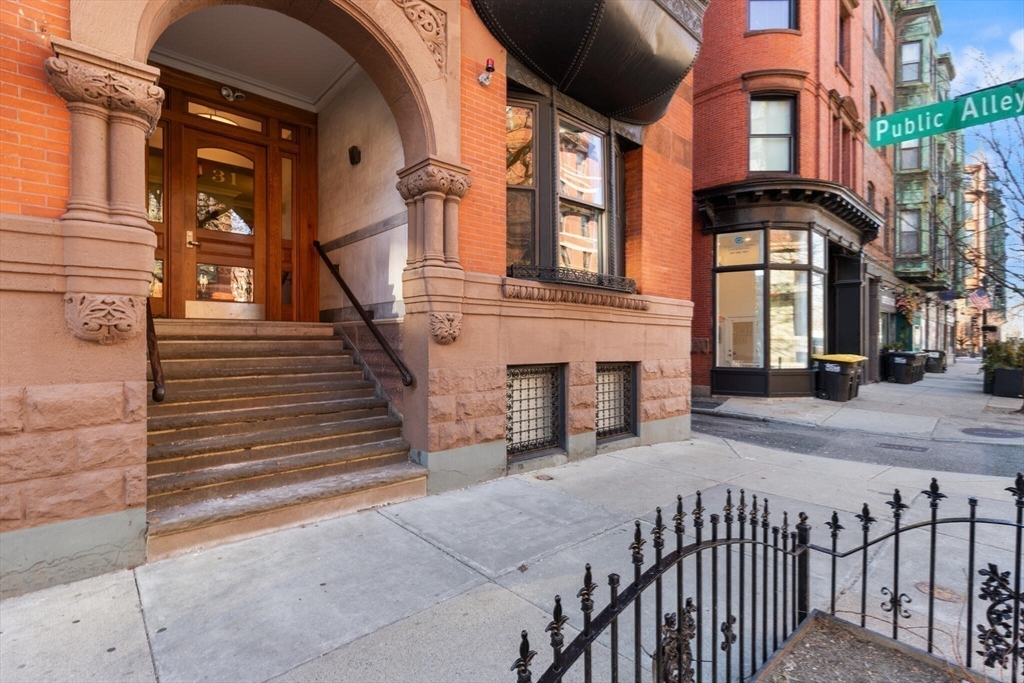31 Massachusetts Ave, Boston