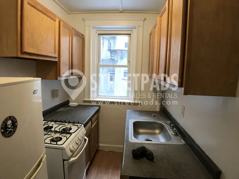 1179 Boylston St, Fenway