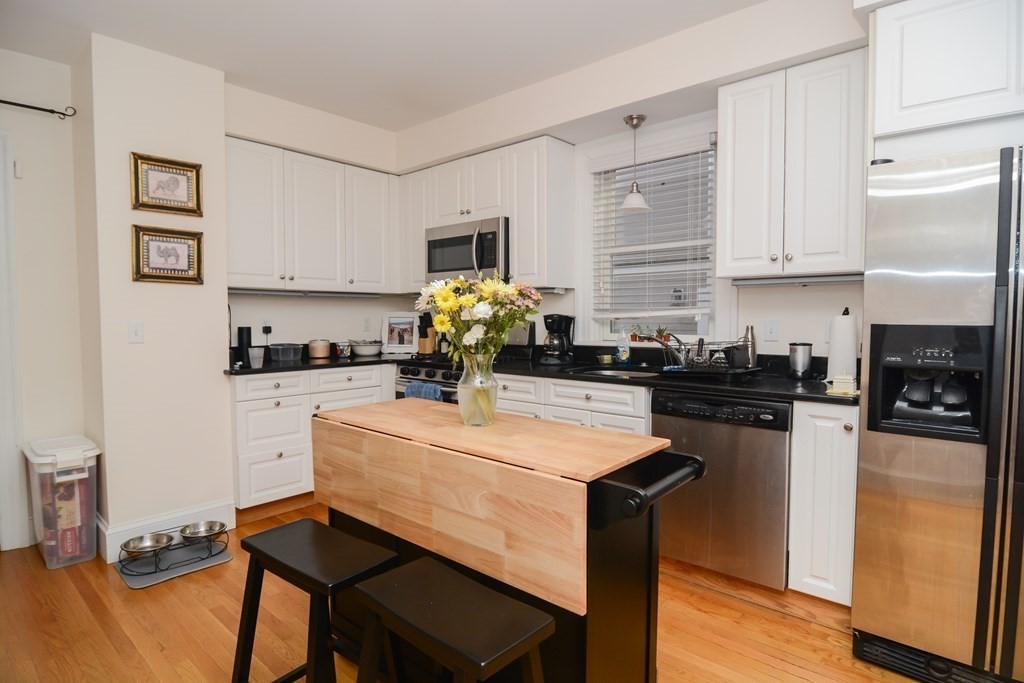 17 Athens St, Cambridge