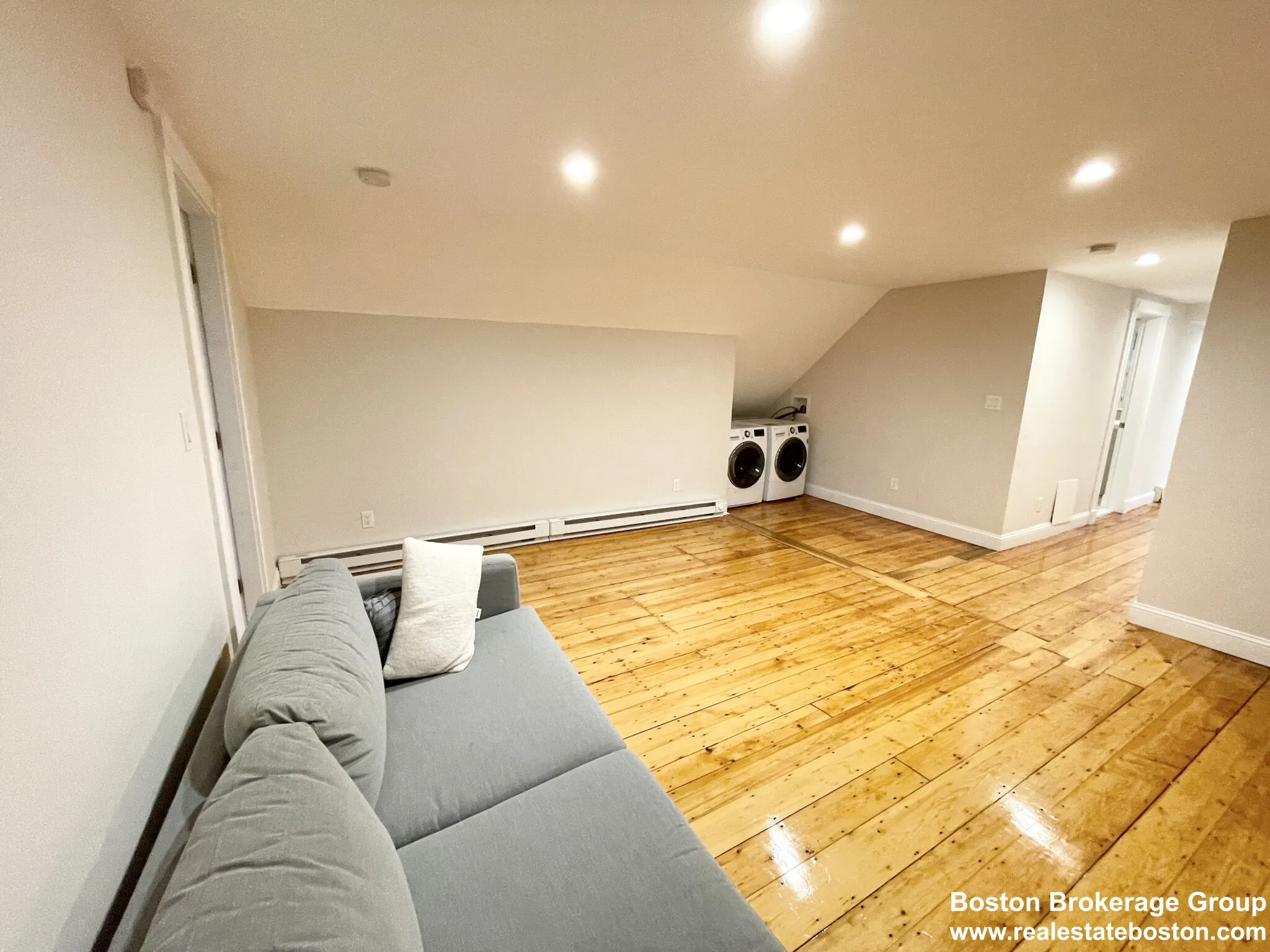 22 Parker Hill Ave, Mission Hill