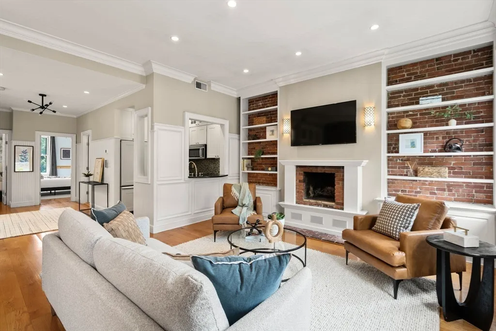 82 Berkeley St, Columbus