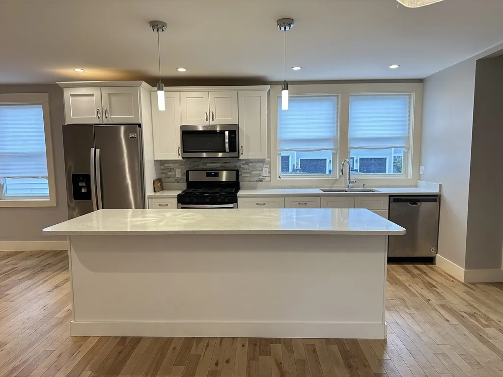 39 Snow St, Brighton