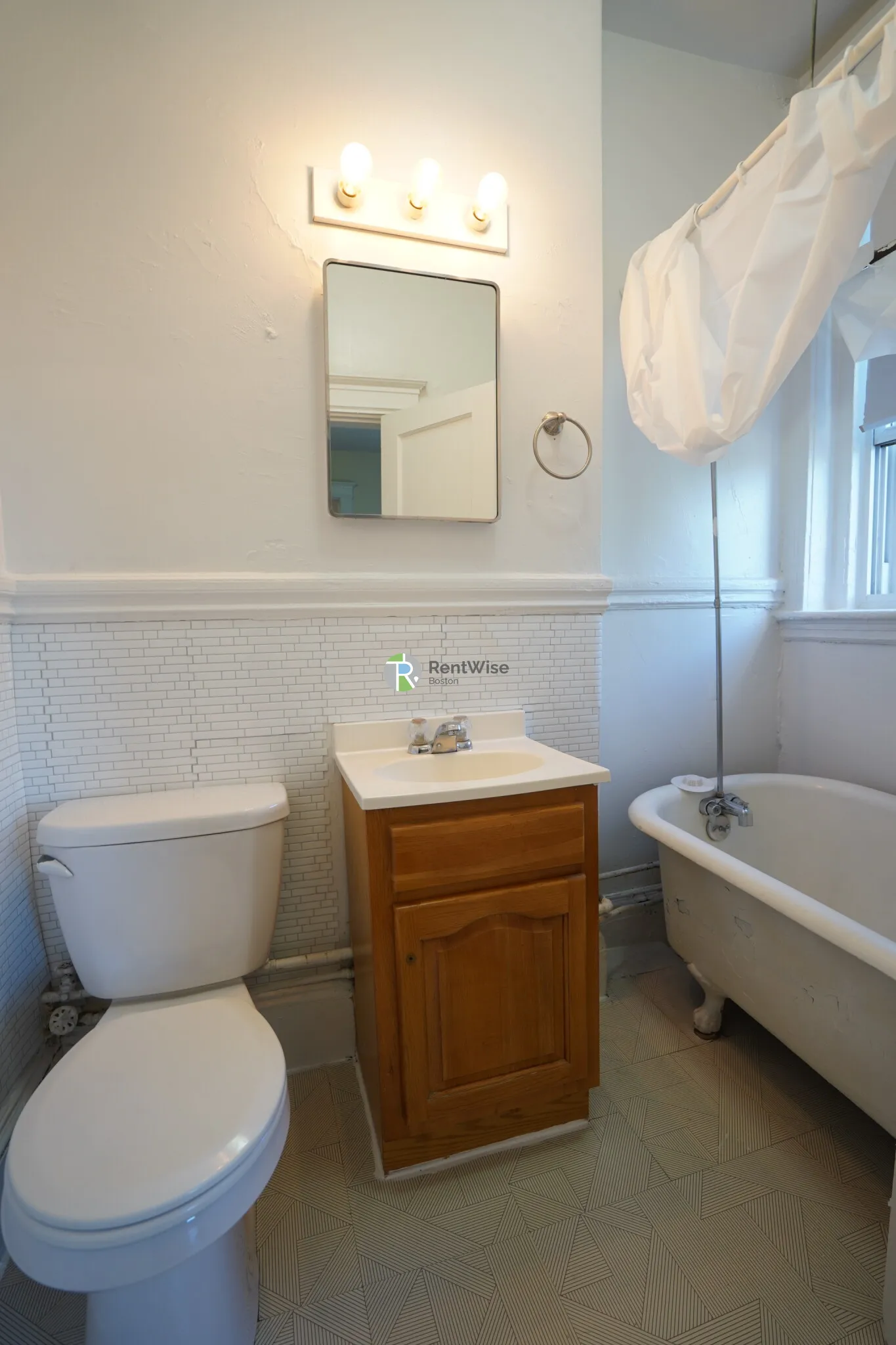 1334 Commonwealth Ave, Allston