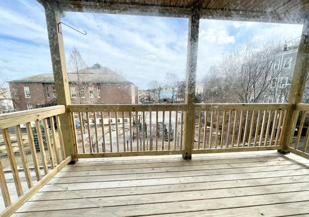 7 Hesston Ter, Boston