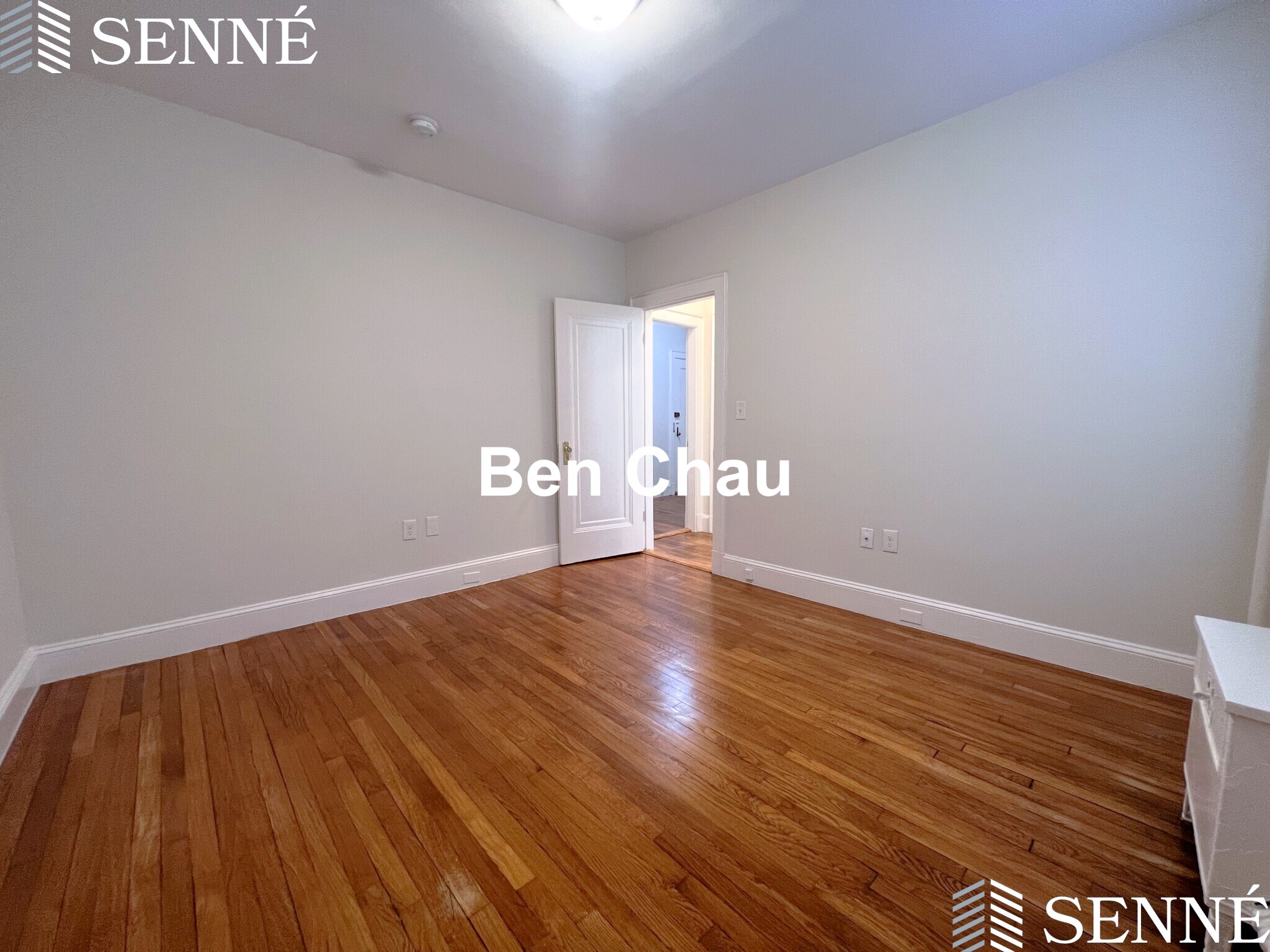 353 Harvard St, Mid-Cambridge