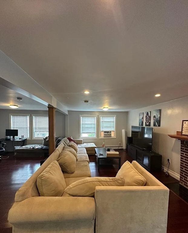 73 Almont St, Medford