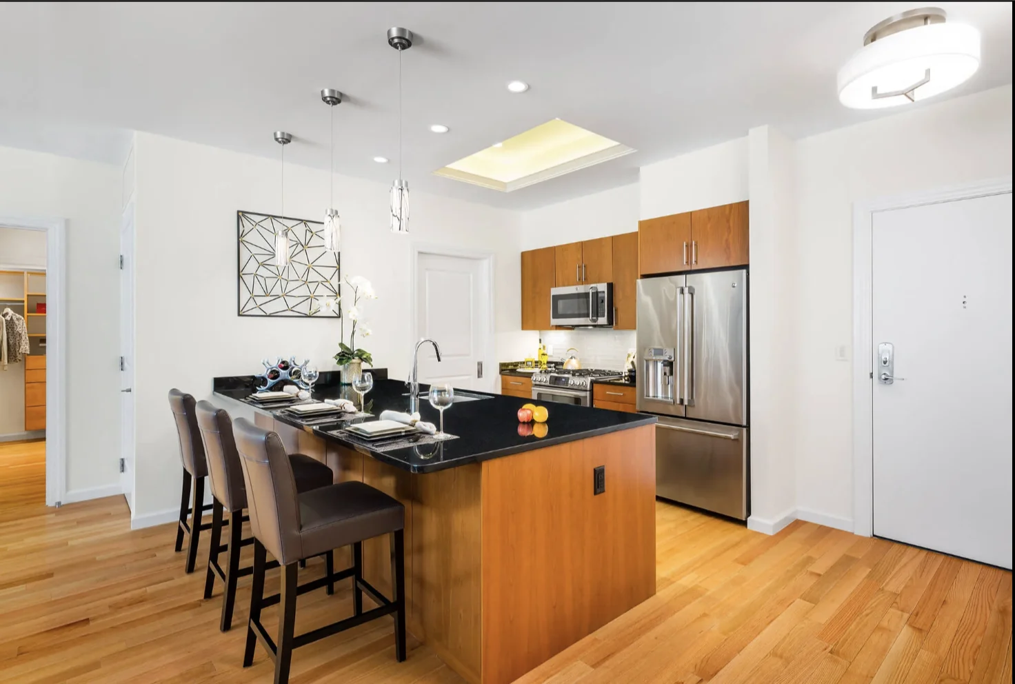 200 Estate Dr, Chestnut Hill