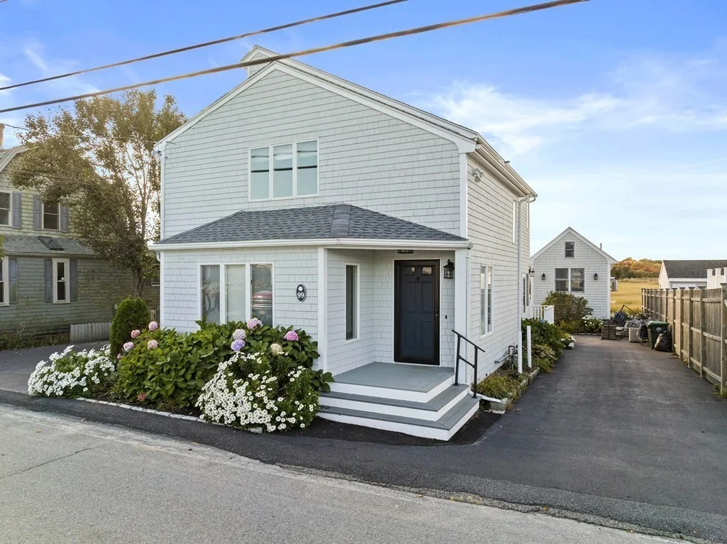 99 Bay Avenue (Weekly Summer Rent, Green Harbor