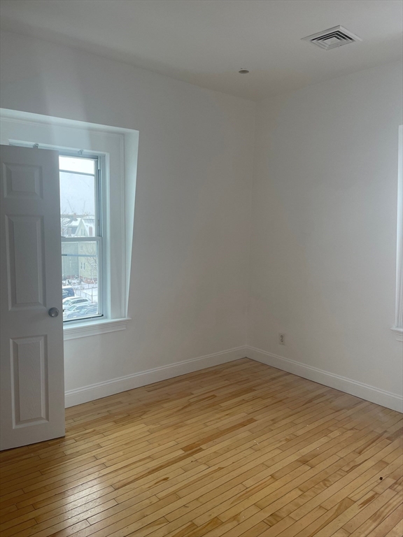 55 Broadway, Somerville