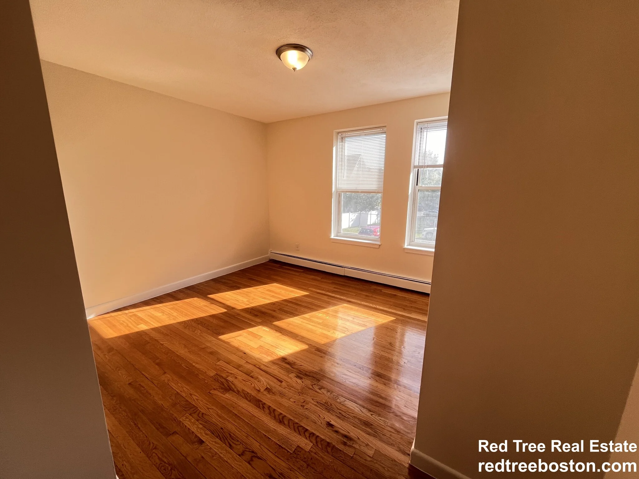 172 North Beacon St, Brighton