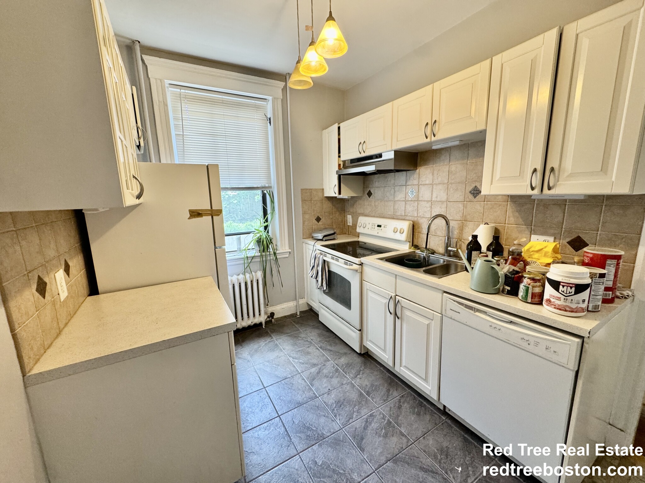 6 Sutherland Rd, Brighton