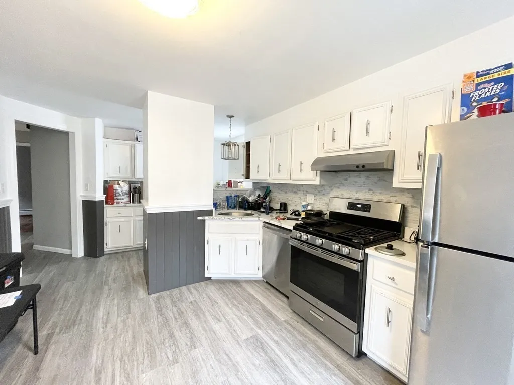 31 Falcon St, Boston