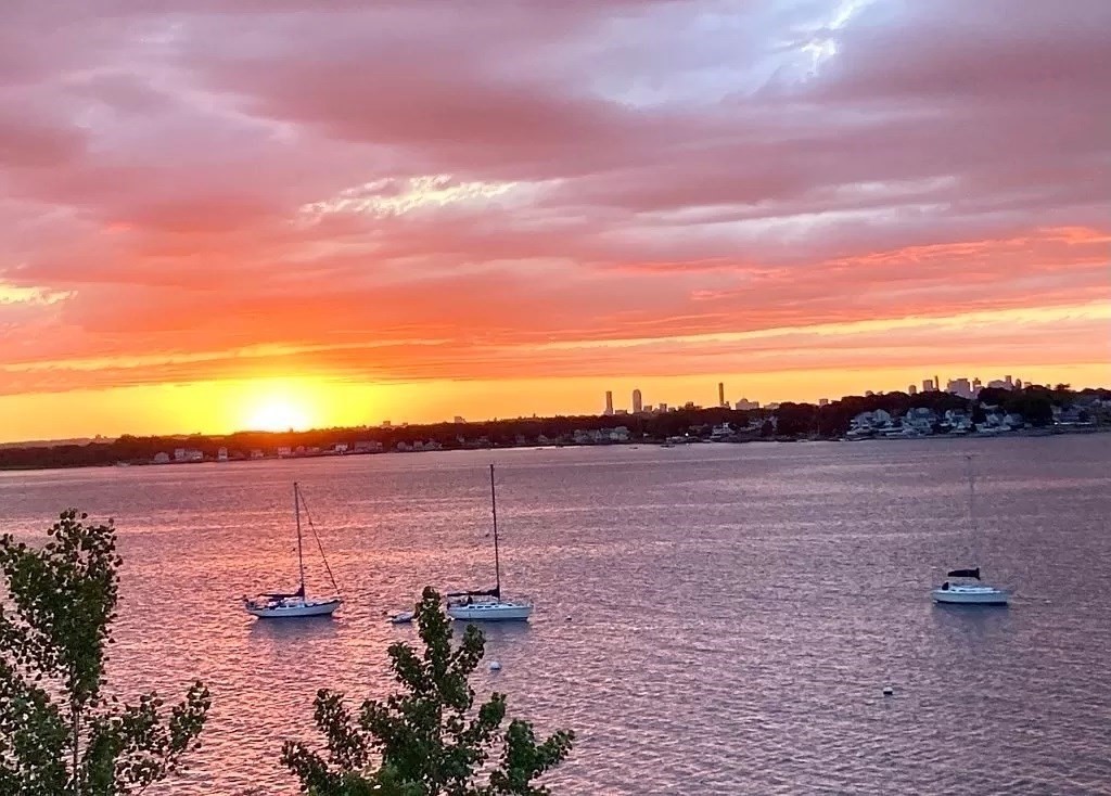 85 Regatta Rd, North Weymouth