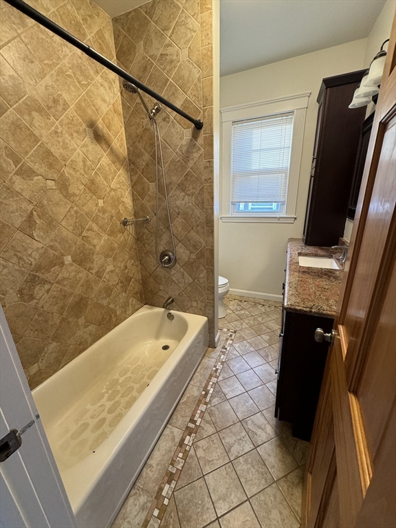 7 Orient Ave, East Boston