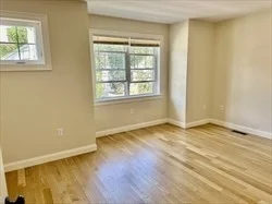 152 Sycamore St, Watertown