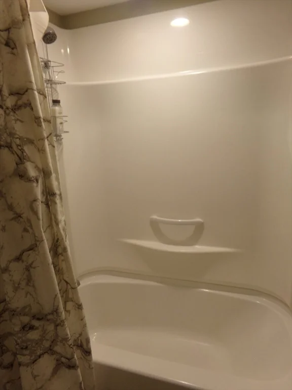 162 Middlesex Ave, Wilmington