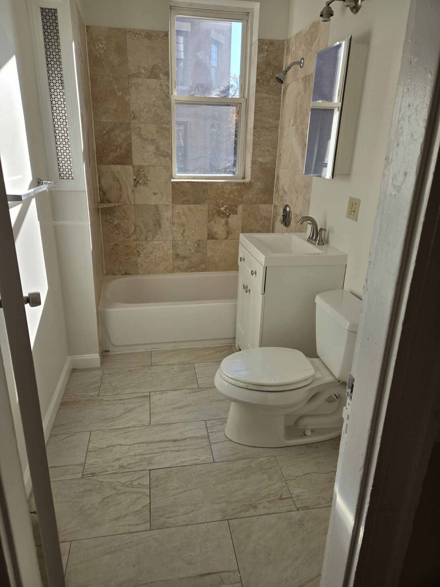 1185 Commonwealth Ave, Allston