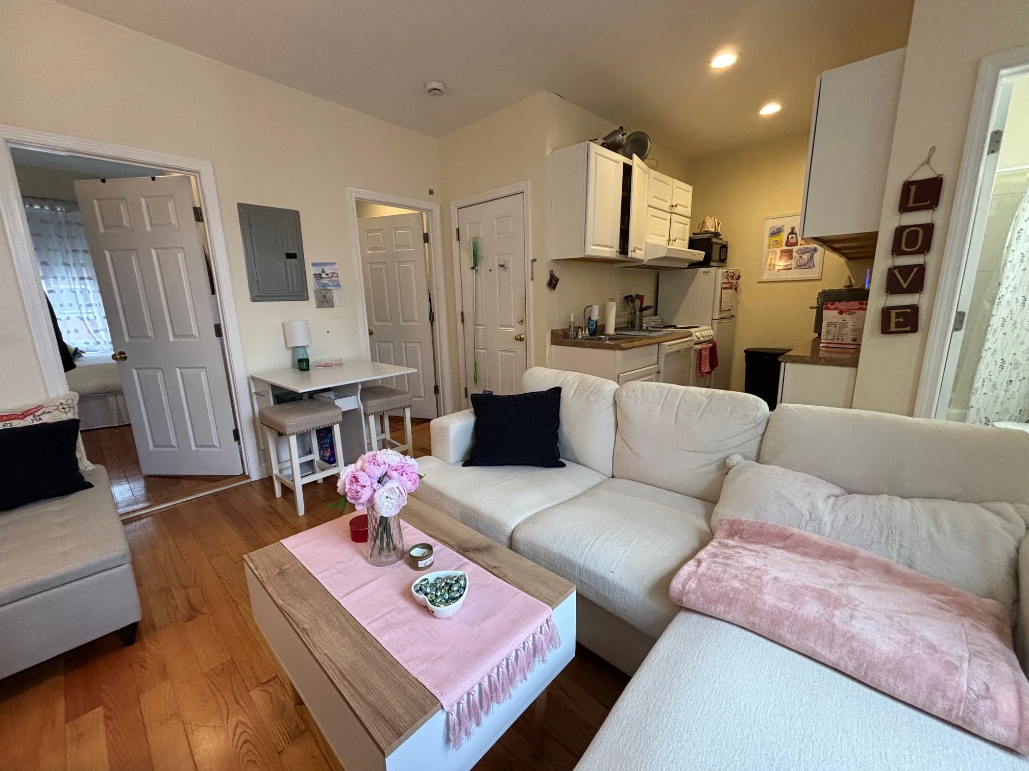 9 Grove St, Beacon Hill