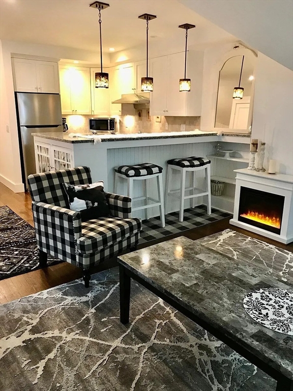 62 Cypress St, Brookline