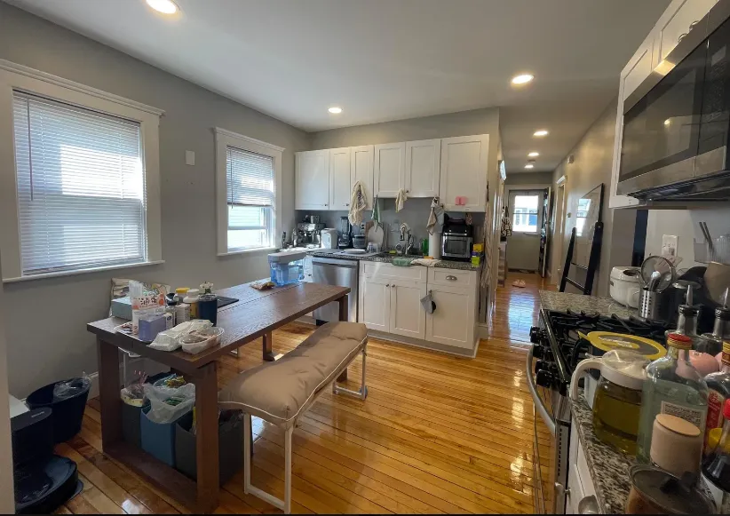 72 Frederick Ave, South Medford