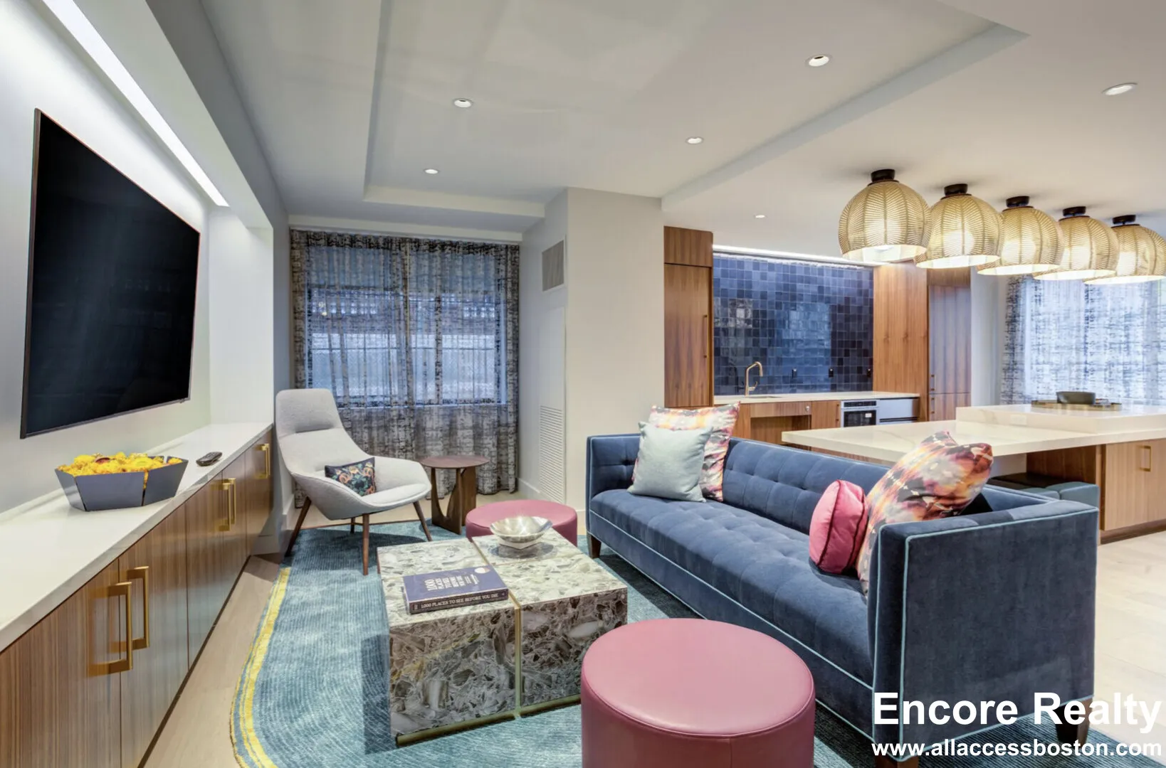 75 Saint Alphonsus St, Mission Hill