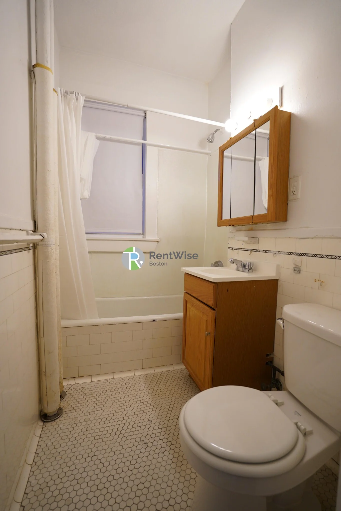 1634 Commonwealth Ave, Brighton