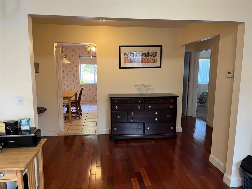 49 Bayberry Dr, Sharon