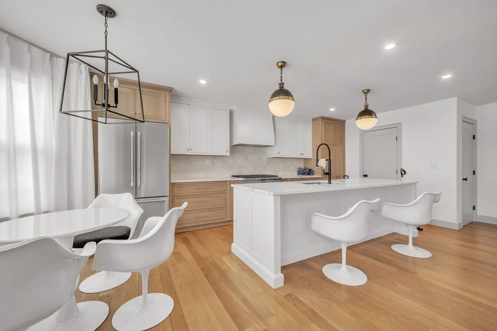 20 Fairmont St, Cambridgeport