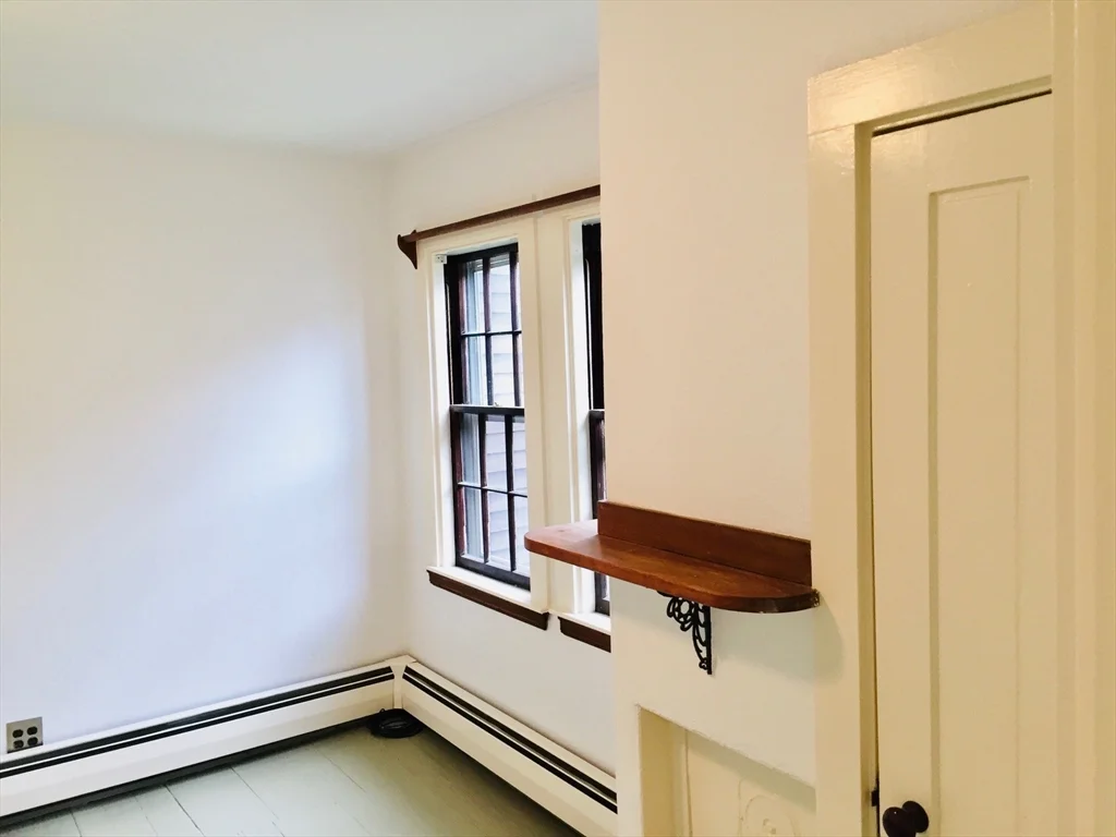 20 Putnam St, Charlestown