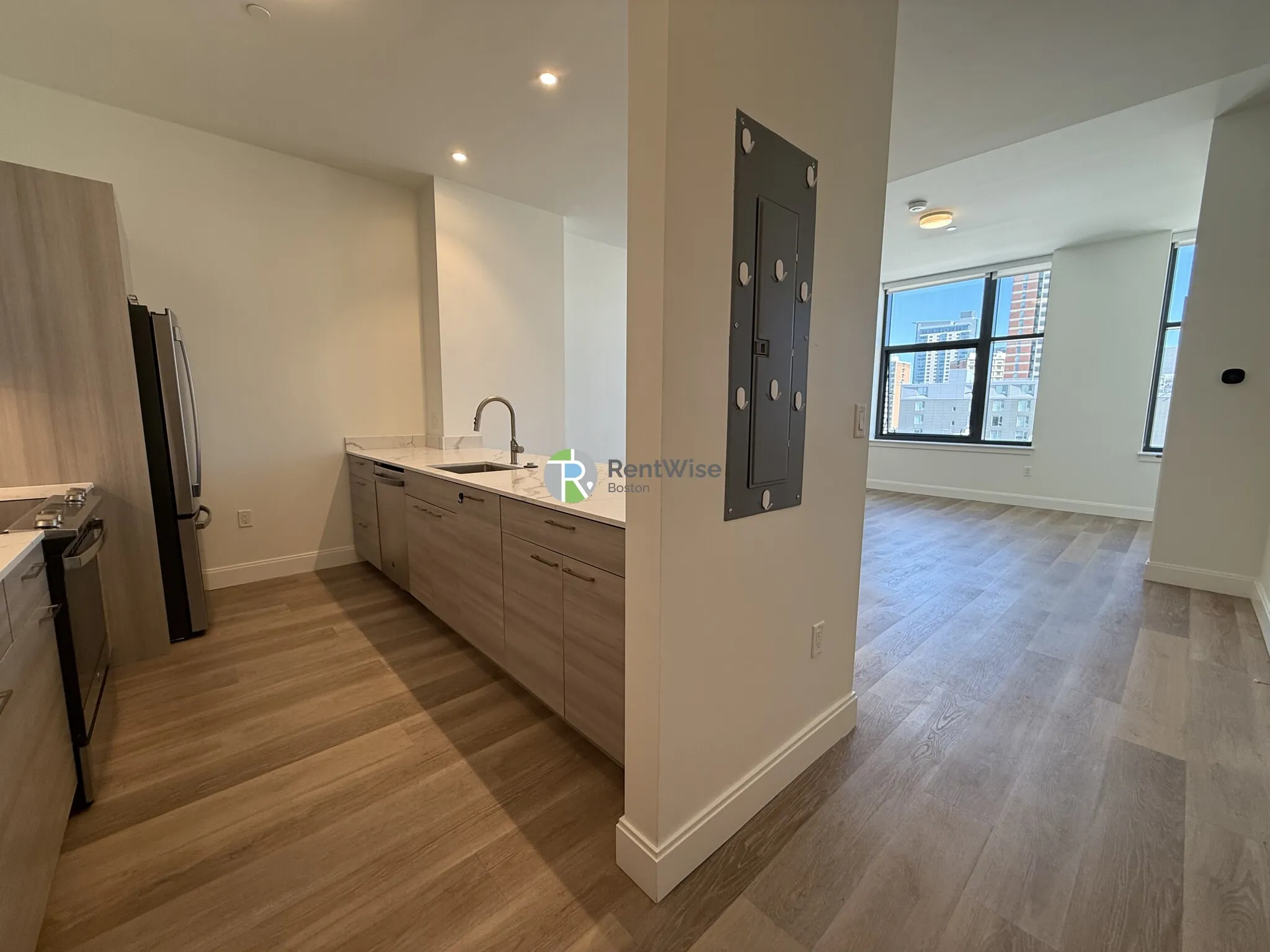 1079 Commonwealth Ave, Allston