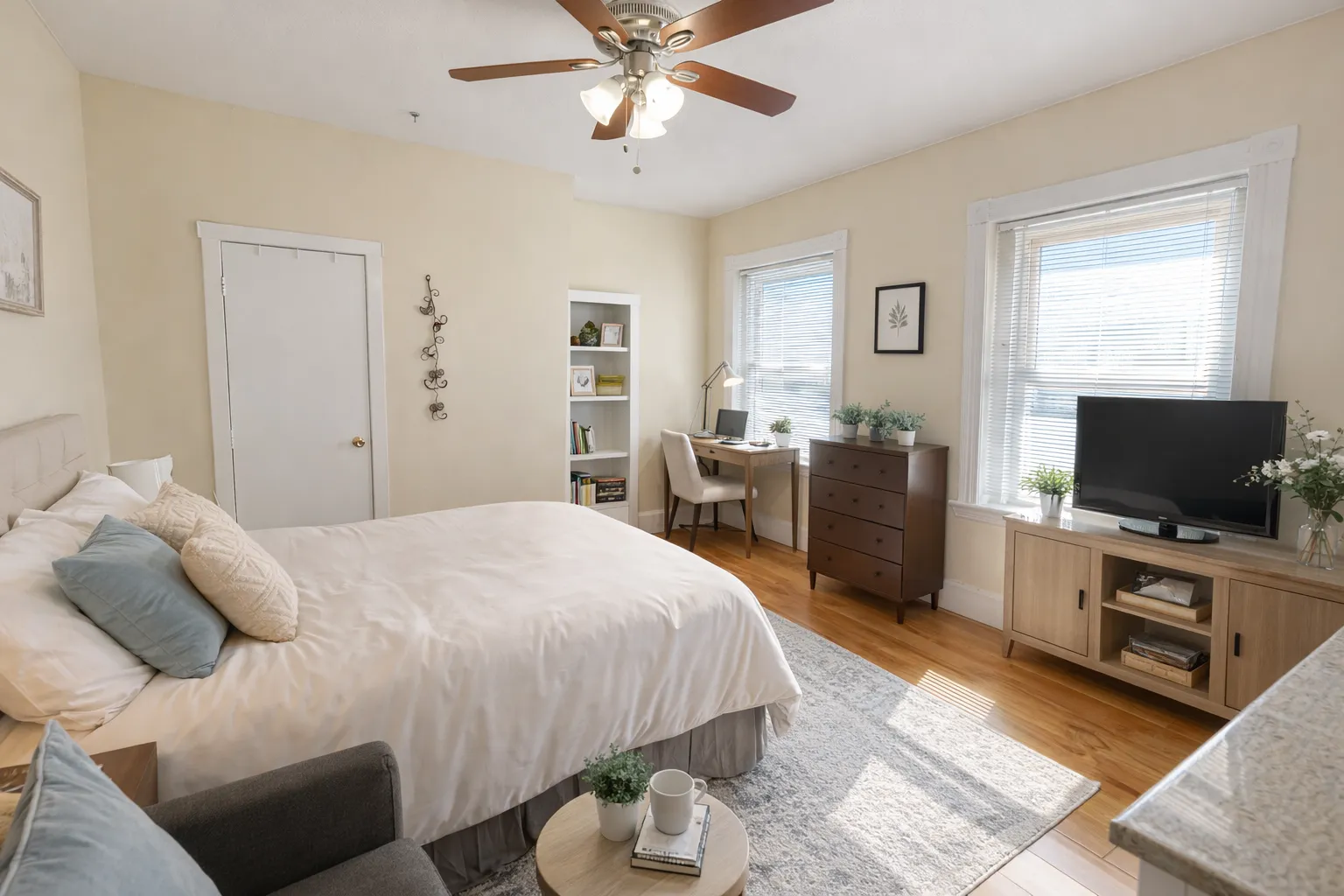 108 Myrtle St, Beacon Hill