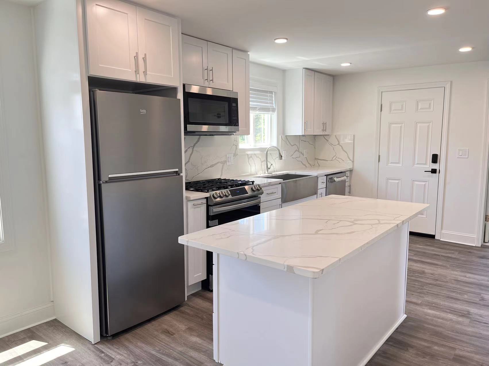 336 Lowell St, Magoun Square