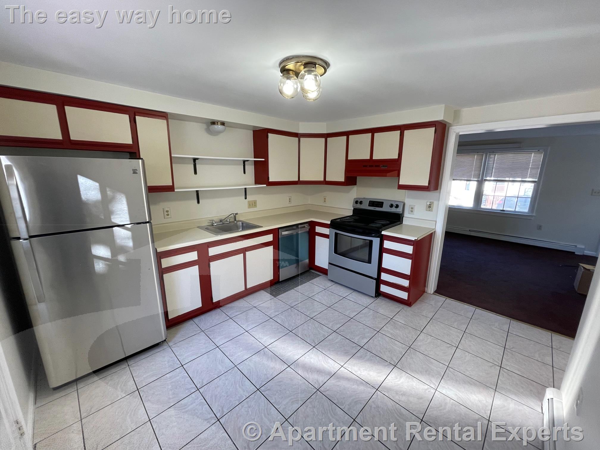 24 Florence St, Sullivan Square