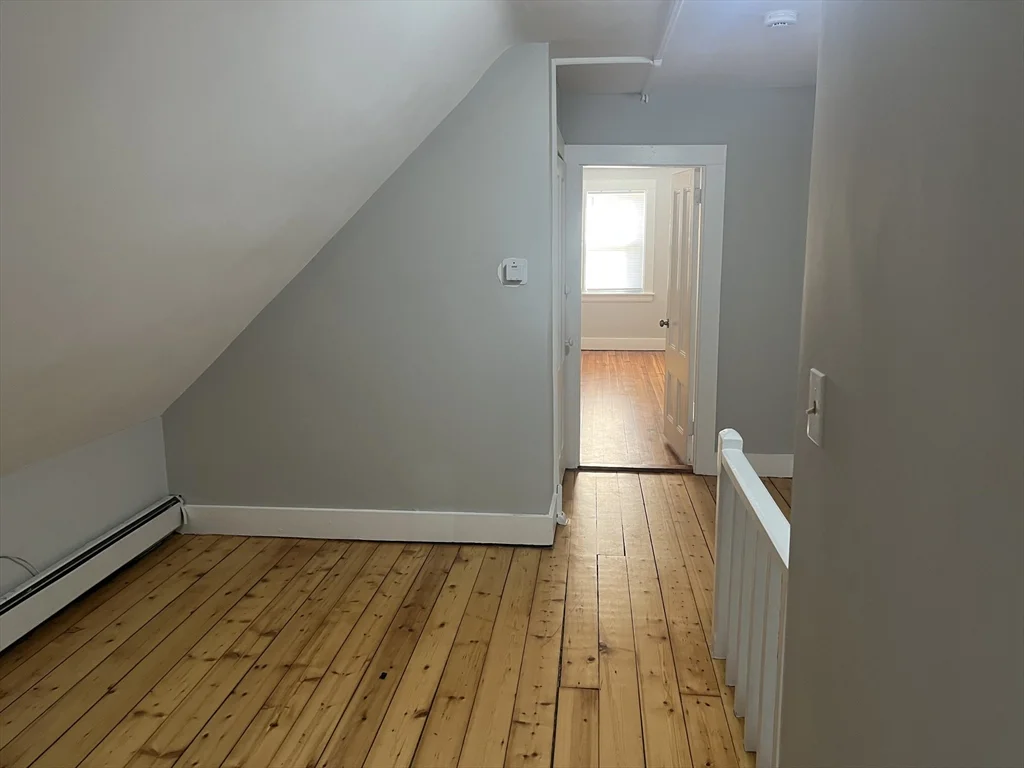 159 E Central, Franklin