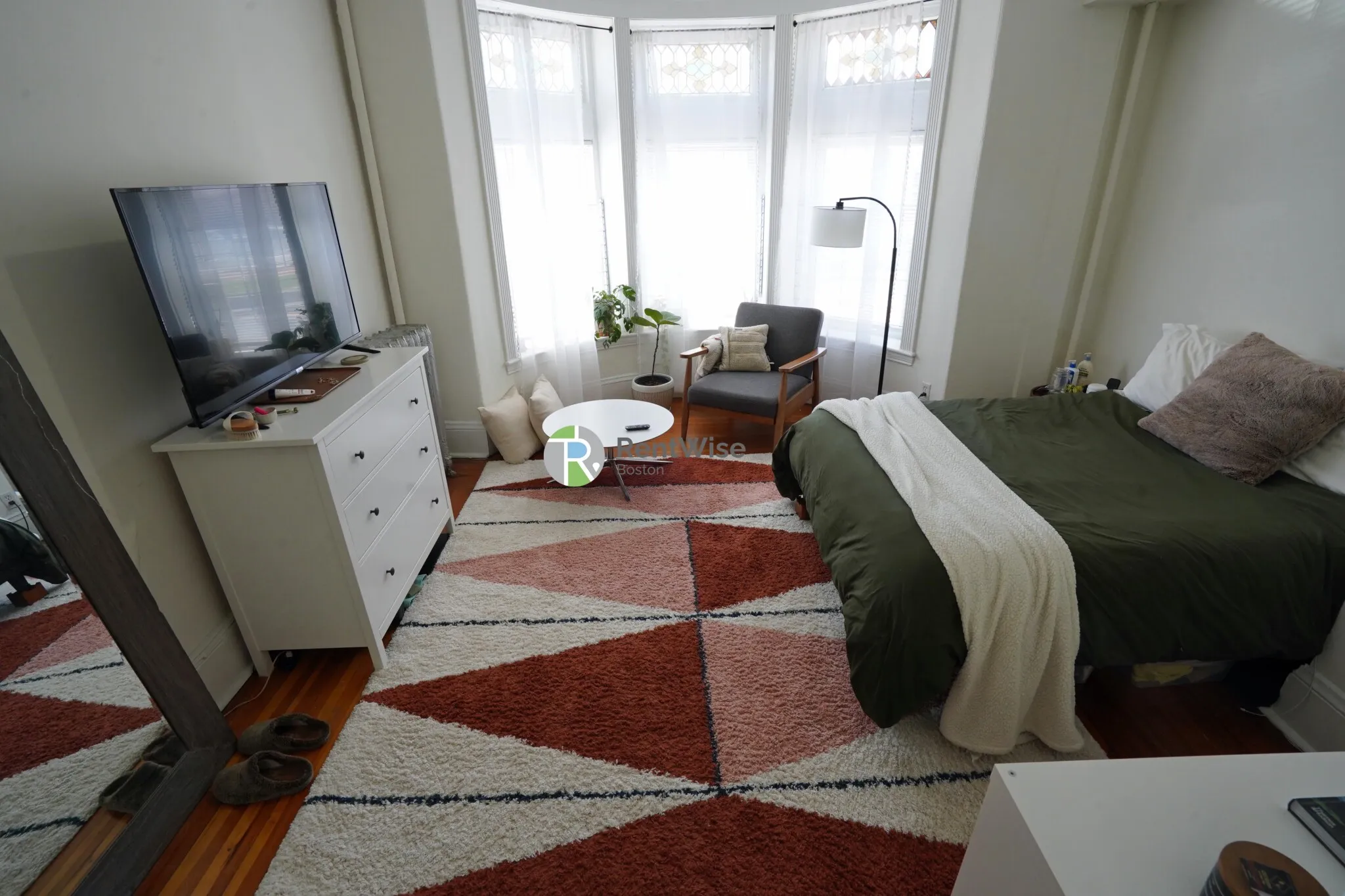 71 Brighton Ave, Allston