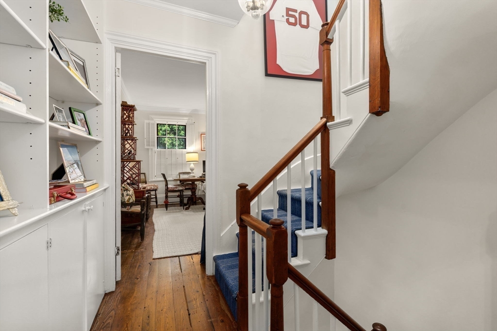 2 Mount Vernon Sq, Beacon Hill