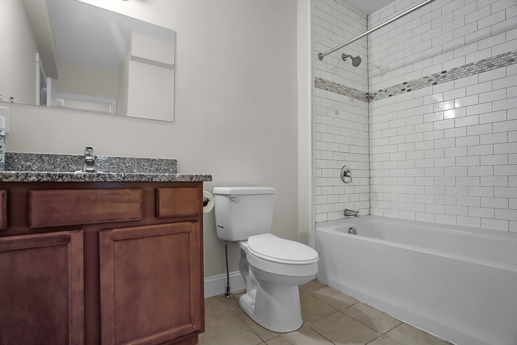 29-33 Highland Ave, Fitchburg