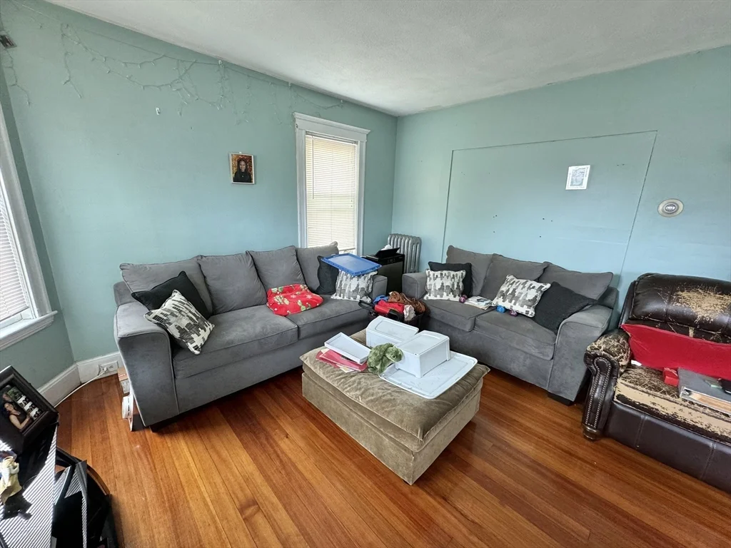 24 Olcott St, Watertown