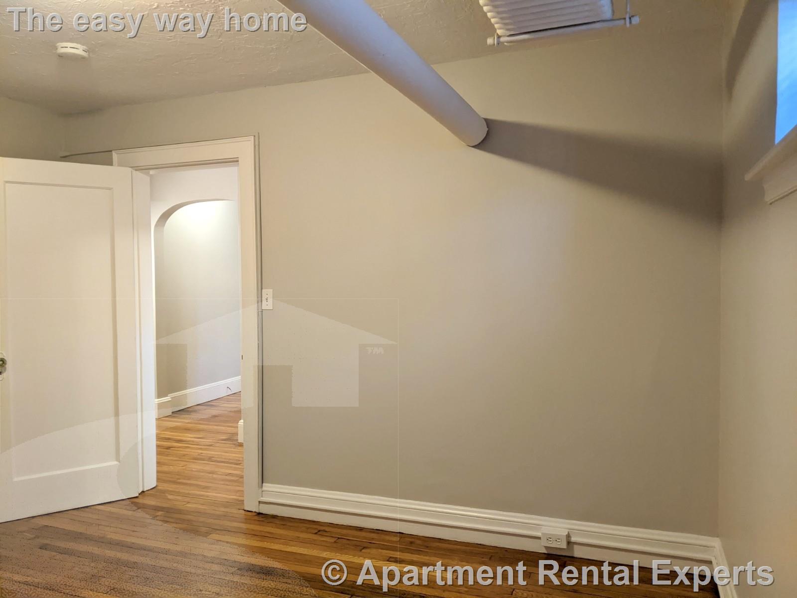 119 College Ave, Davis Square