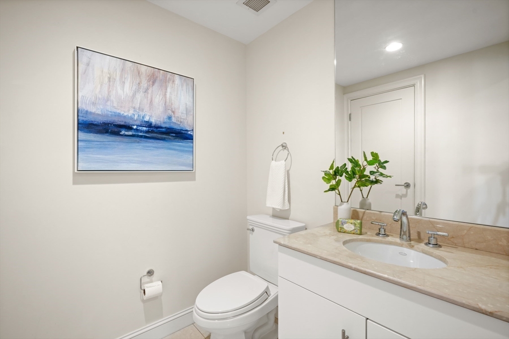 778 Boylston St, Back Bay