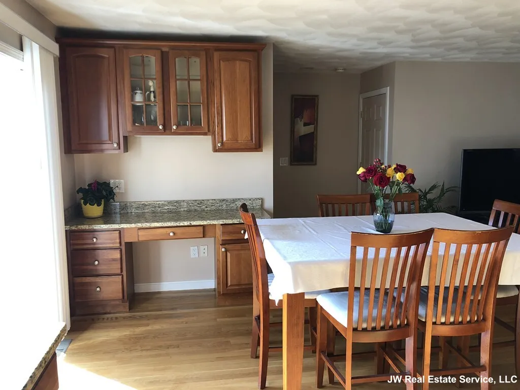 111 Oxford St, Revere