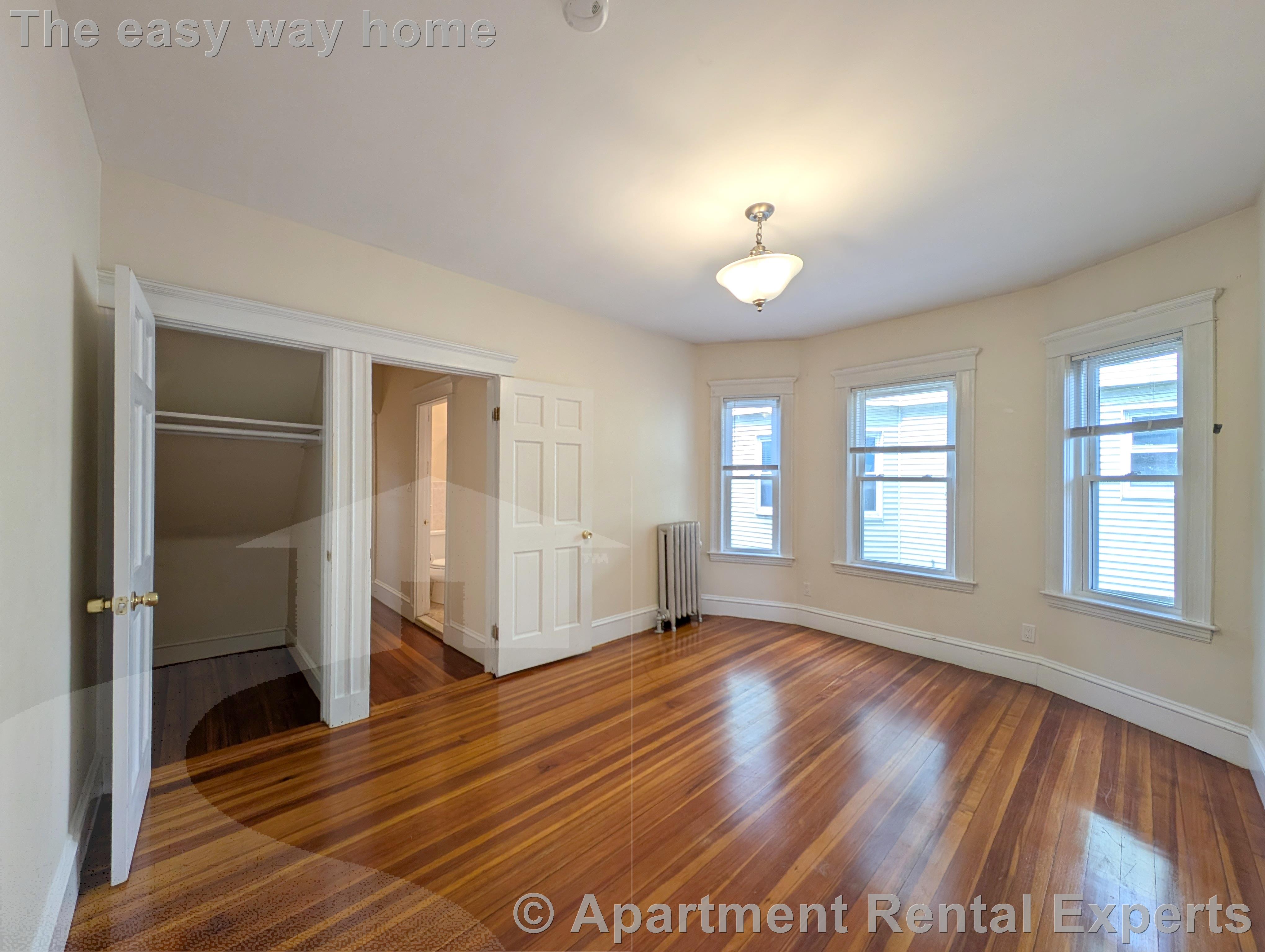 179 College Ave, Davis Square