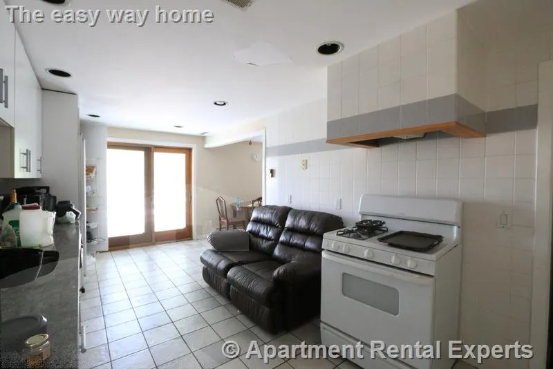 90 North St, Teele Square