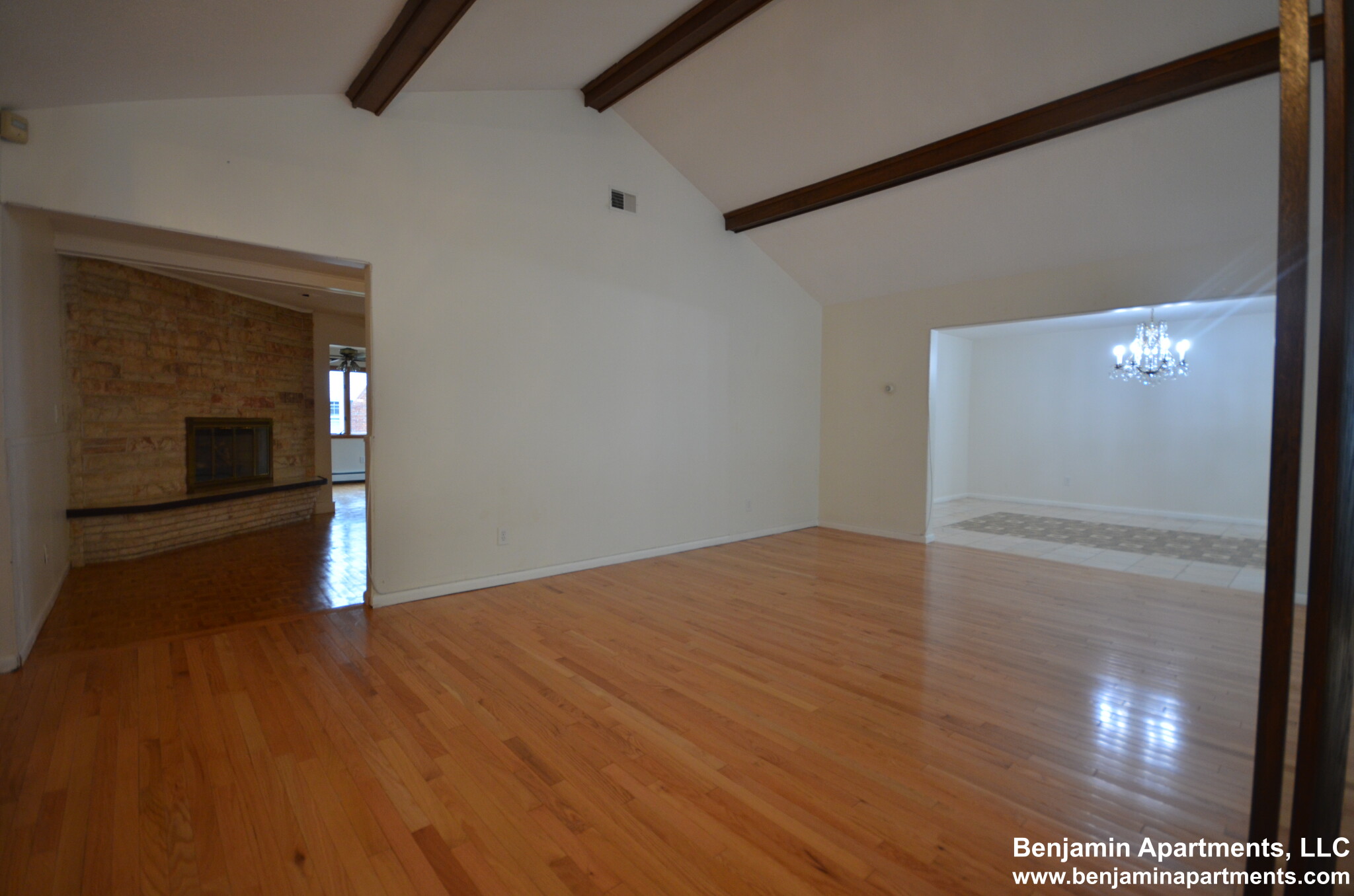 20 Mossdale Rd, Jamaica Plain