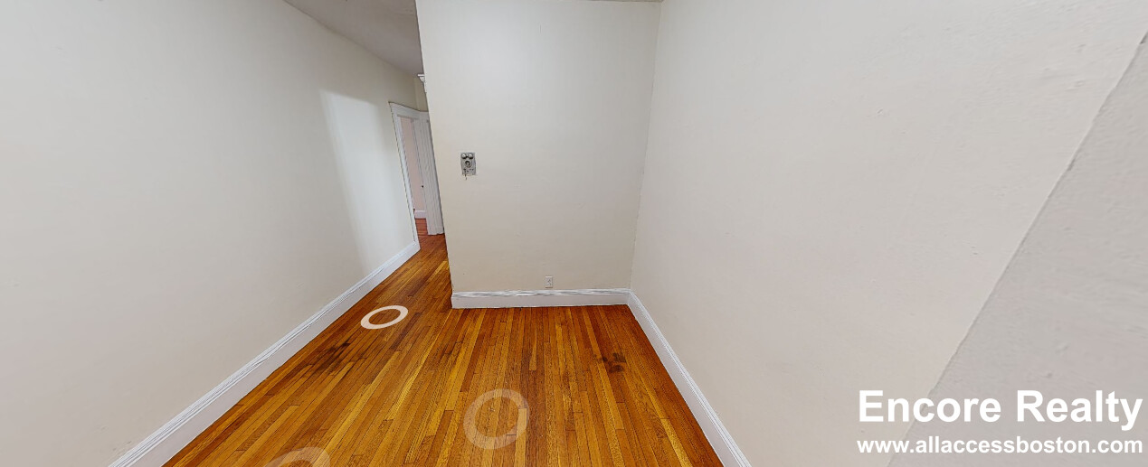 116 Washington St, Brighton